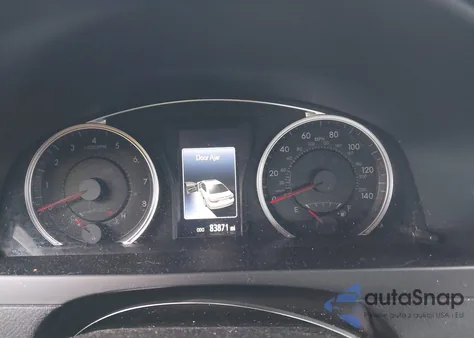 2015 Toyota Camry Le/Xle/Se/Xse z USA, uszkodzony, nr VIN 4T1BF1FK5FU027844